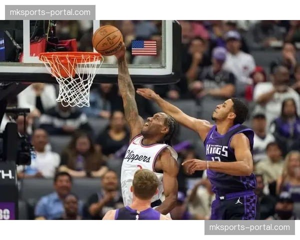 通讯：一场典型的团队胜利，国王七人得分上双击退快船